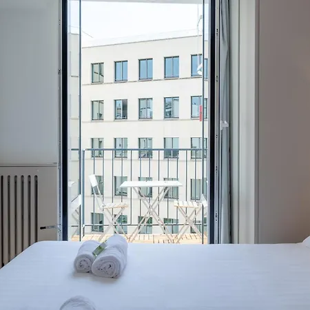 Lavie Maison : A C & Eiffel Tower View Parigi