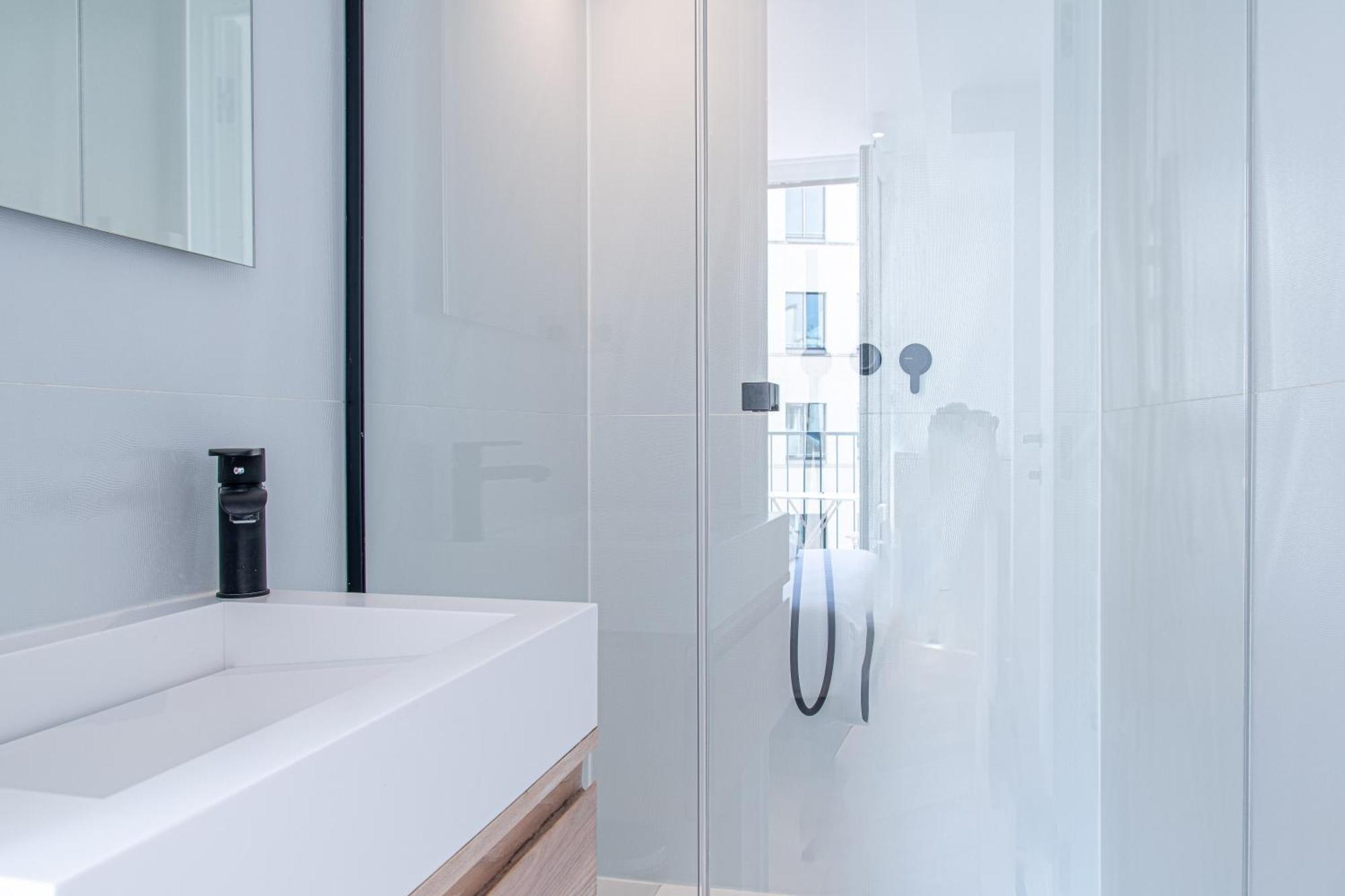 Lavie Maison : A C & Eiffel Tower View Appartamento *